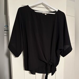 Black 3/4 Sleeve Tie Front Blouse M